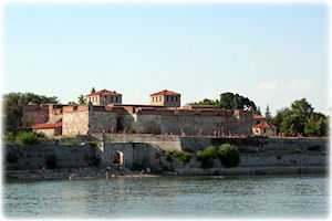Blick auf die Feste Baba Wida.